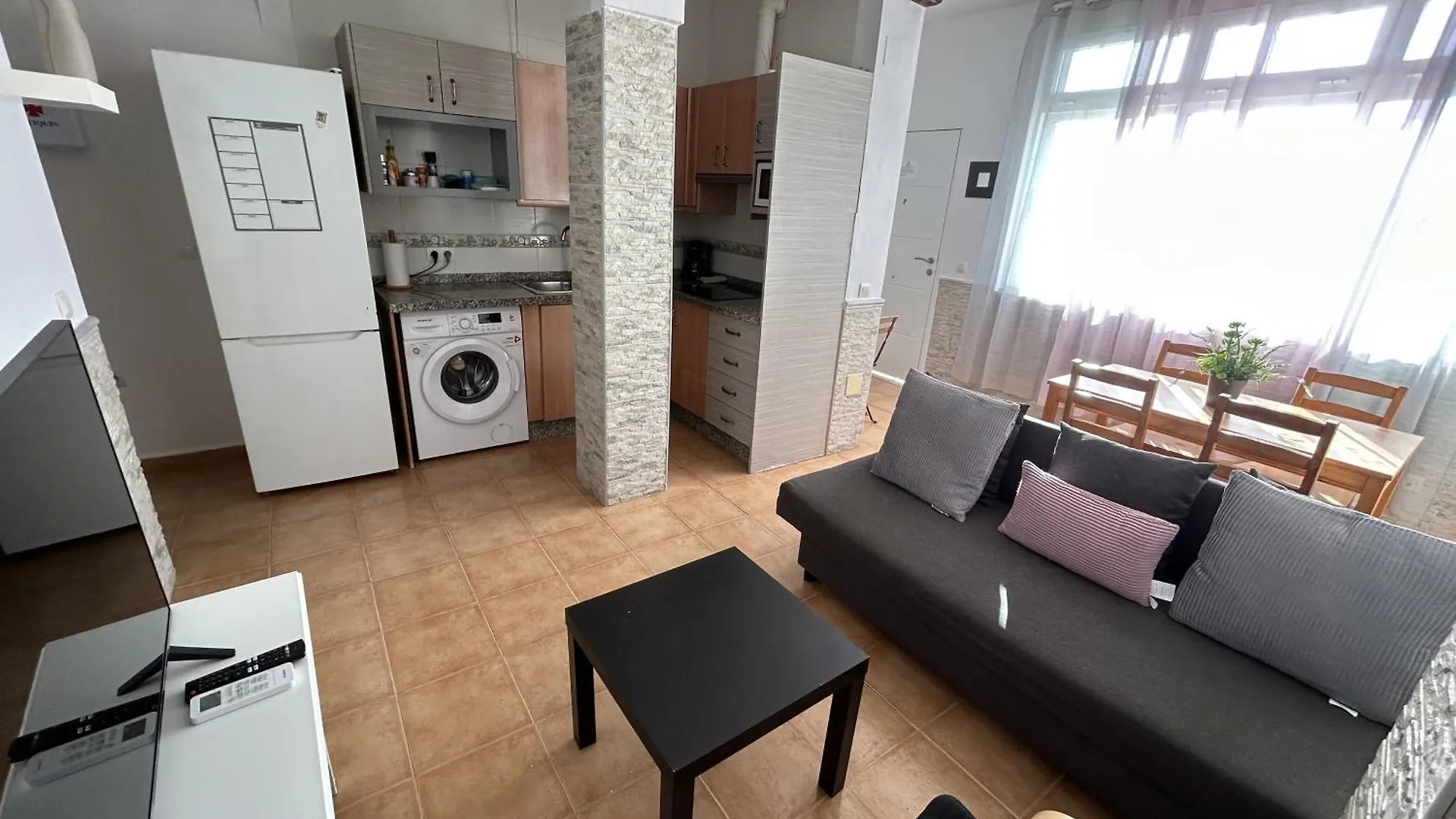 Apartamento Frente Al Mar Pedregalejo contacts